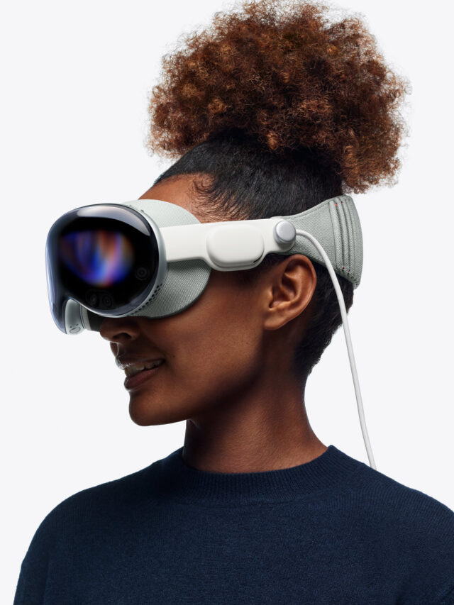 Apple Vision Pro Headset: The Future of Wearable Technology"